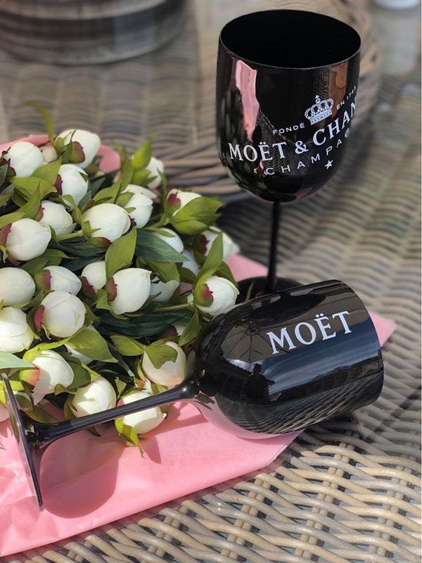 Pion knopp hvit snittblomst