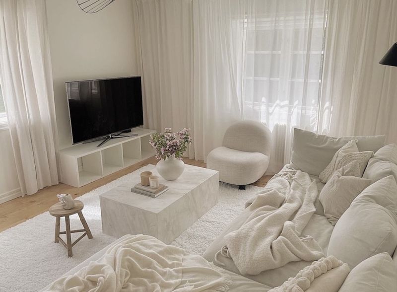 Marmor Coffee Table